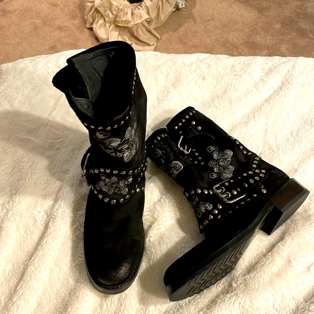 FRYE BOOTS